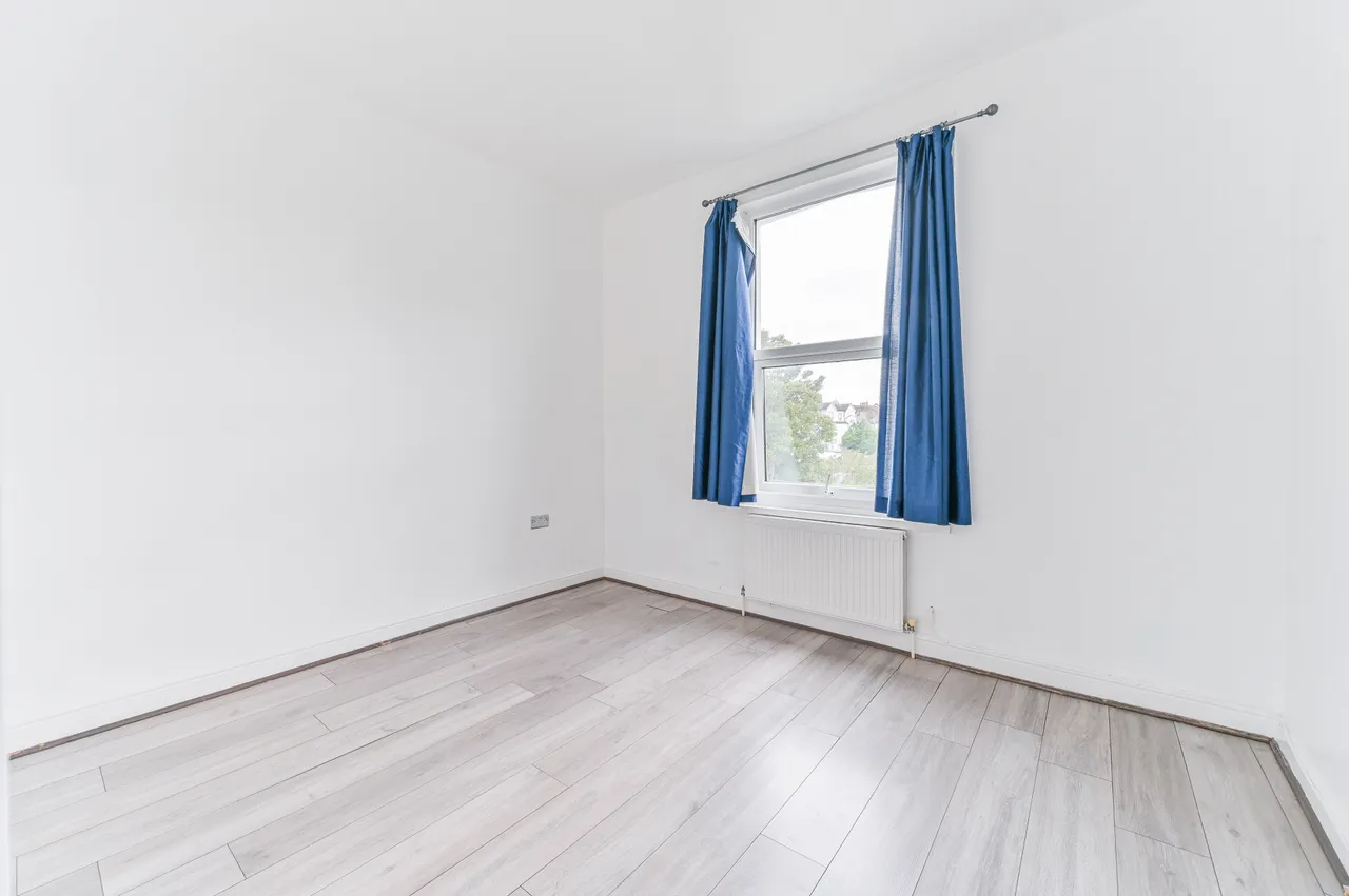 Flat 2, 234 Whitehorse Road, Croydon, photo 10