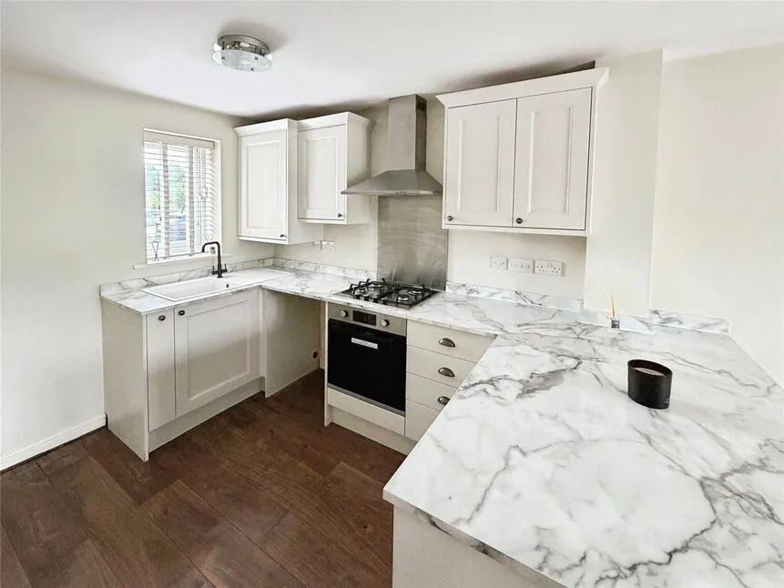 Summit Drive, Bessacarr, Doncaster, South Yorkshire, DN4, photo 6