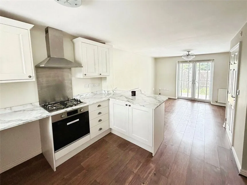 Summit Drive, Bessacarr, Doncaster, South Yorkshire, DN4, photo 7