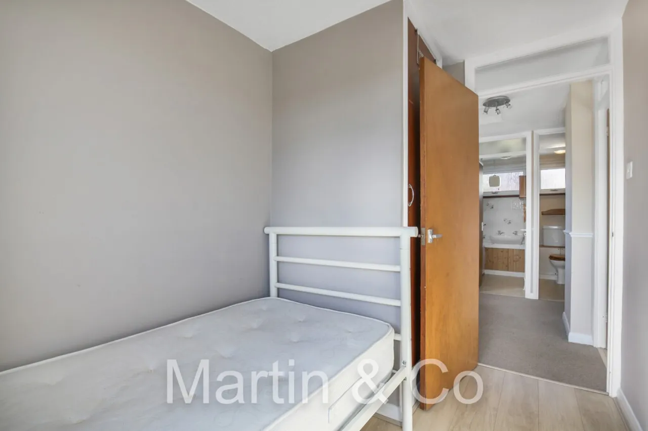Nightingale Road, Selsdon, CR2, photo 17