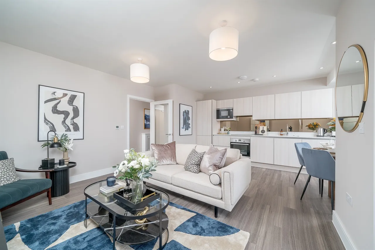 Berrymede Road, London, W4, photo 15