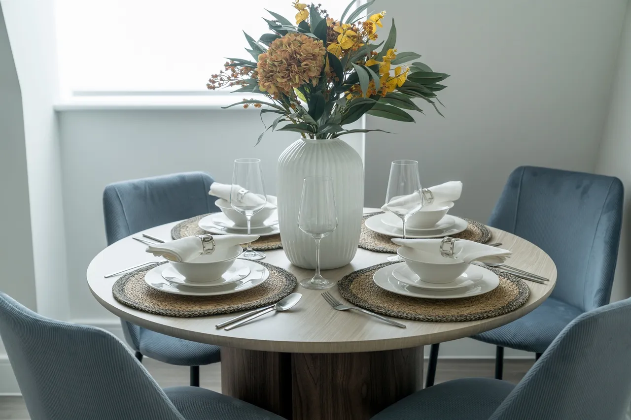 Berrymede Road, London, W4, photo 25