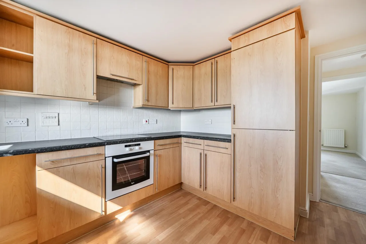 Explorer Court, Milehouse, PL2, photo 11