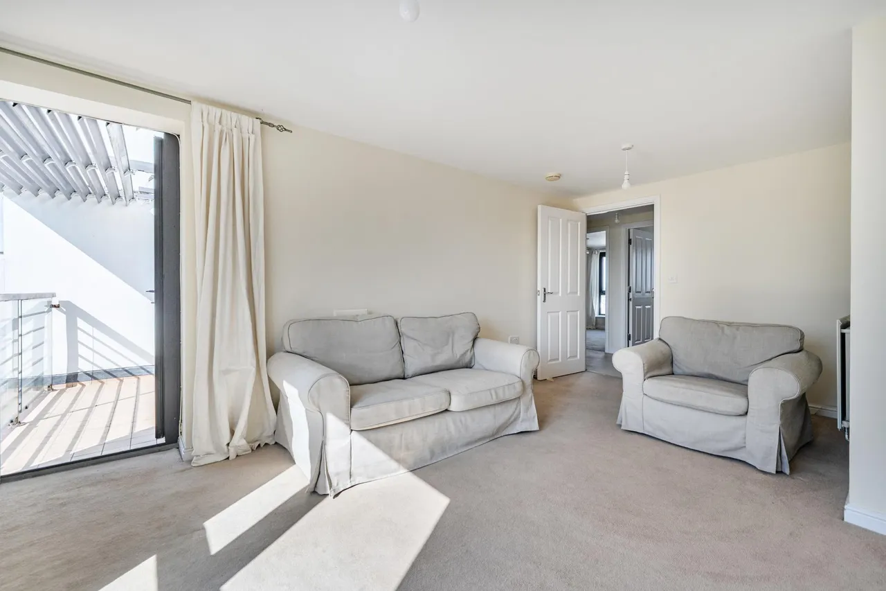 Explorer Court, Milehouse, PL2, photo 2