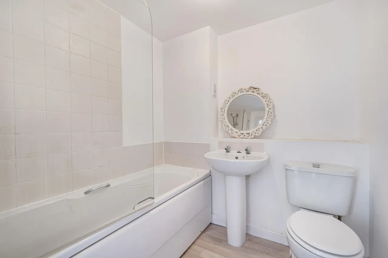 Explorer Court, Milehouse, PL2, photo 9