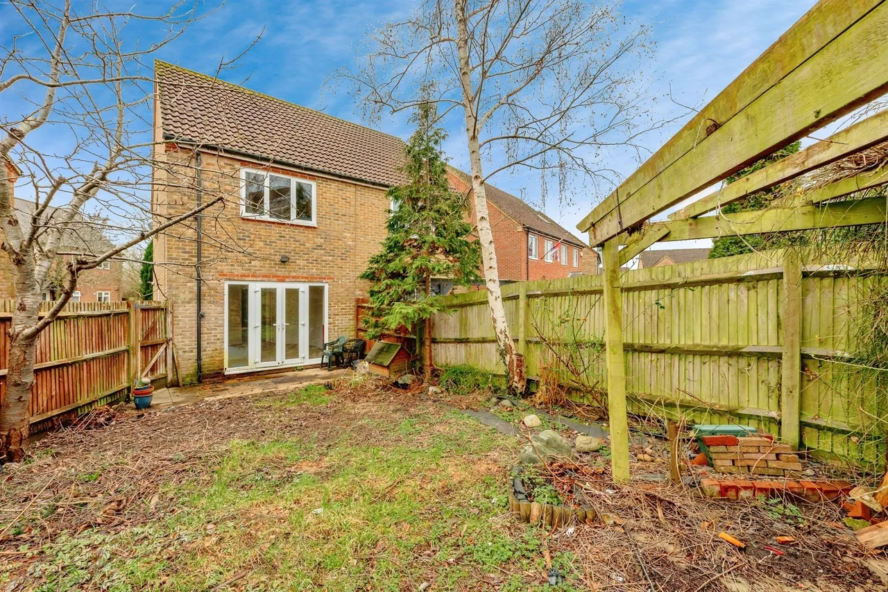 Six Penny Close, EDENBRIDGE, photo 9