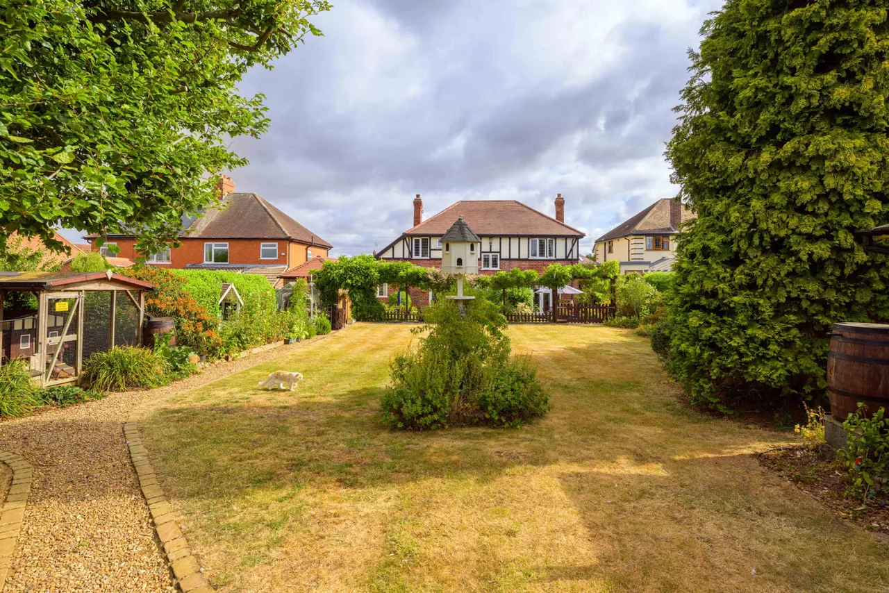 Harrowby Lane in Grantham, photo 5