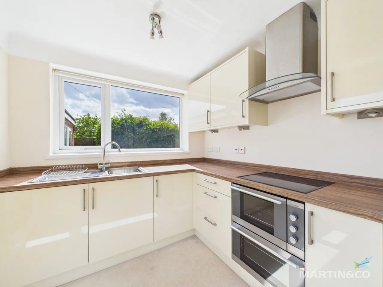 Teehey Close, Bebington, photo 10