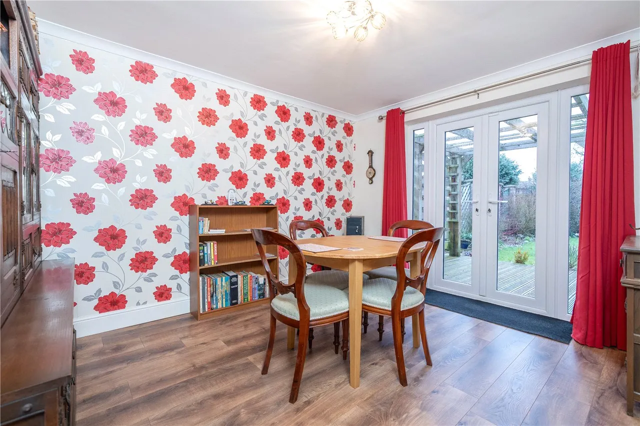 Ancaster Drive, Sleaford, Lincolnshire, NG34, photo 4