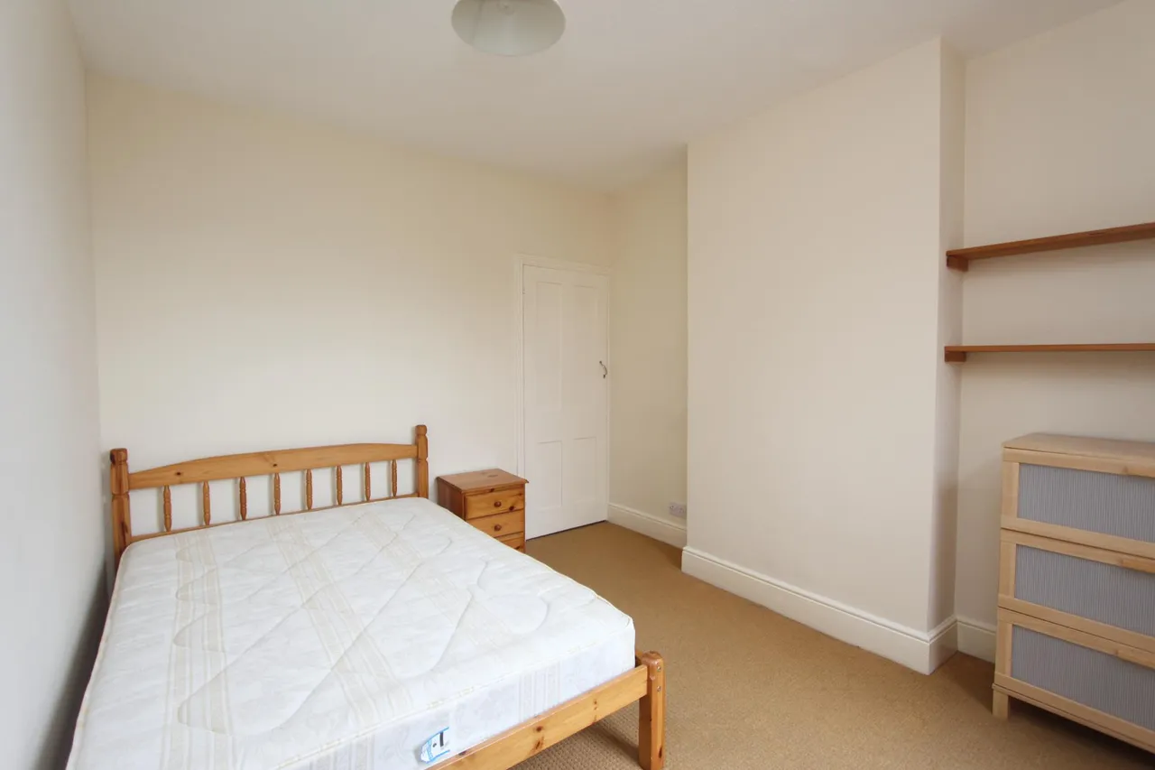 Wordsworth Road, Knighton, Leicester, LE2, photo 8