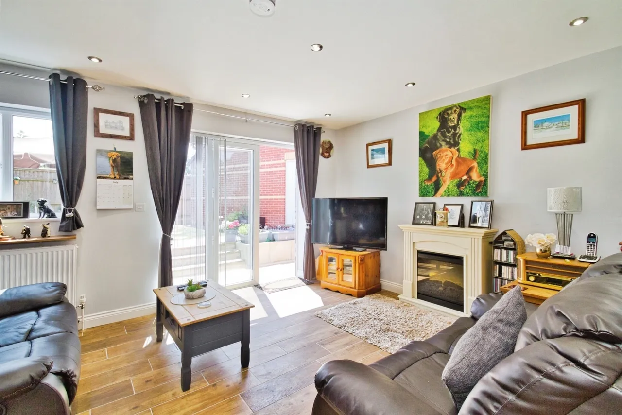 East Sidings Drive, Misterton, Crewkerne, photo 4