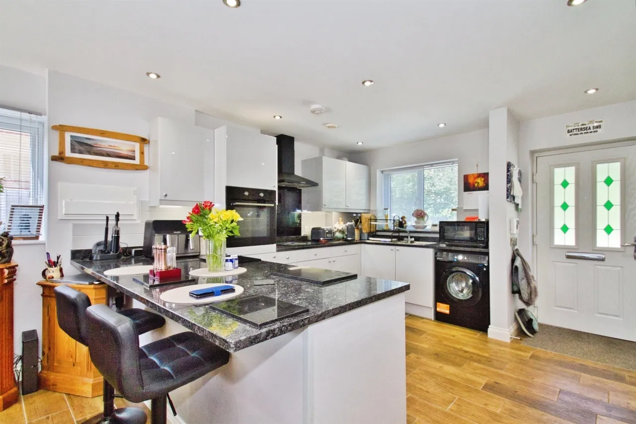 East Sidings Drive, Misterton, Crewkerne, photo 7