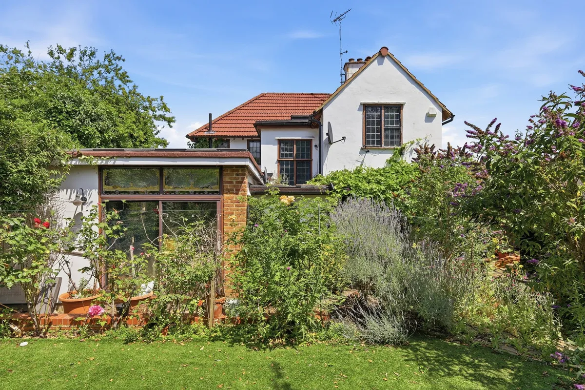 Connaught Hill, Loughton, IG10, photo 21