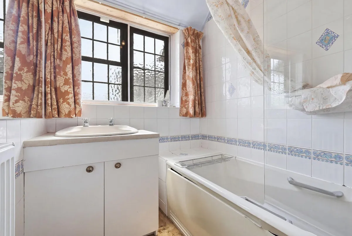 Connaught Hill, Loughton, IG10, photo 20