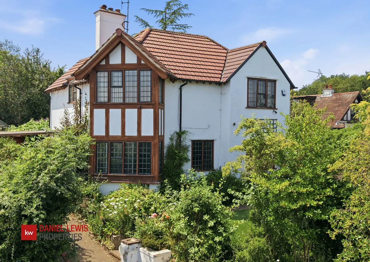 Connaught Hill, Loughton, IG10, photo 25
