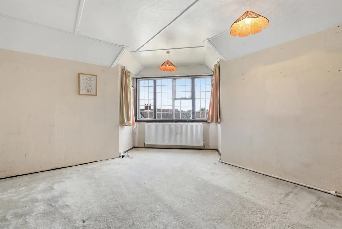 Connaught Hill, Loughton, IG10, photo 16