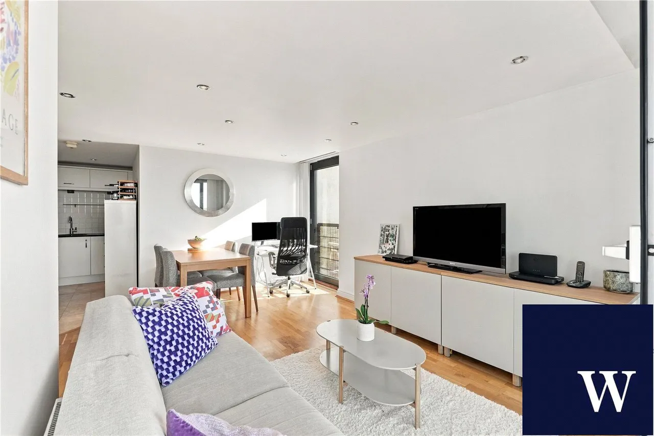 Kingsway, North Finchley, N12, photo 13