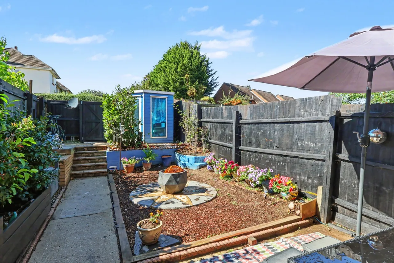 Shillingstone Gardens, Parkstone, BH12, photo 11
