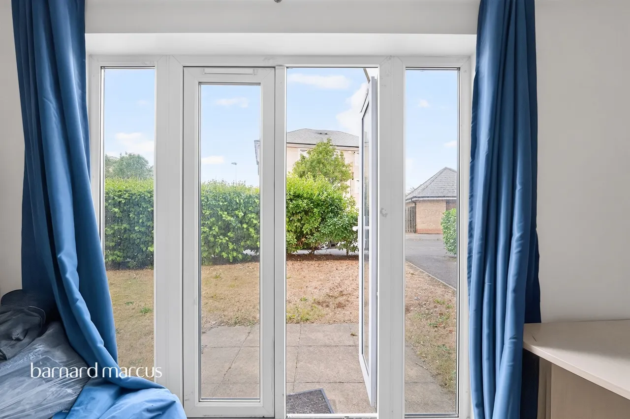 White Lodge Close, Isleworth, photo 7