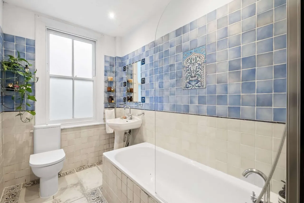 Nevis Road, London, SW17, photo 8