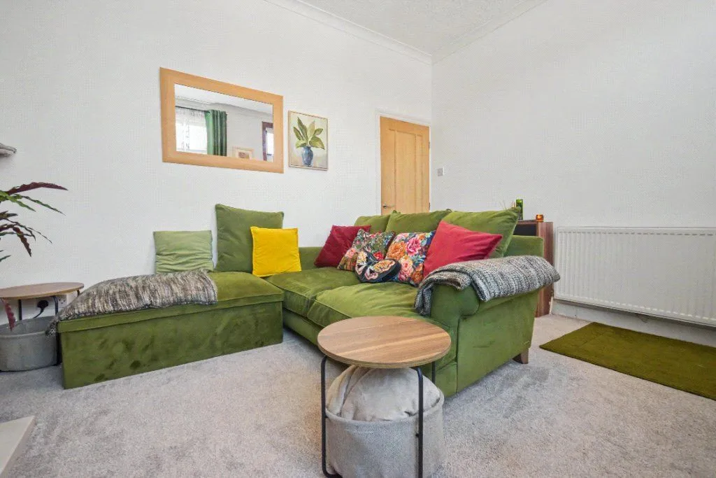 Church Lane, Netherton, WF4, photo 12