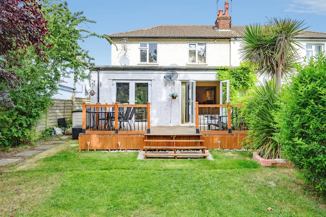 Deaconsfield Road, HEMEL HEMPSTEAD, photo 10