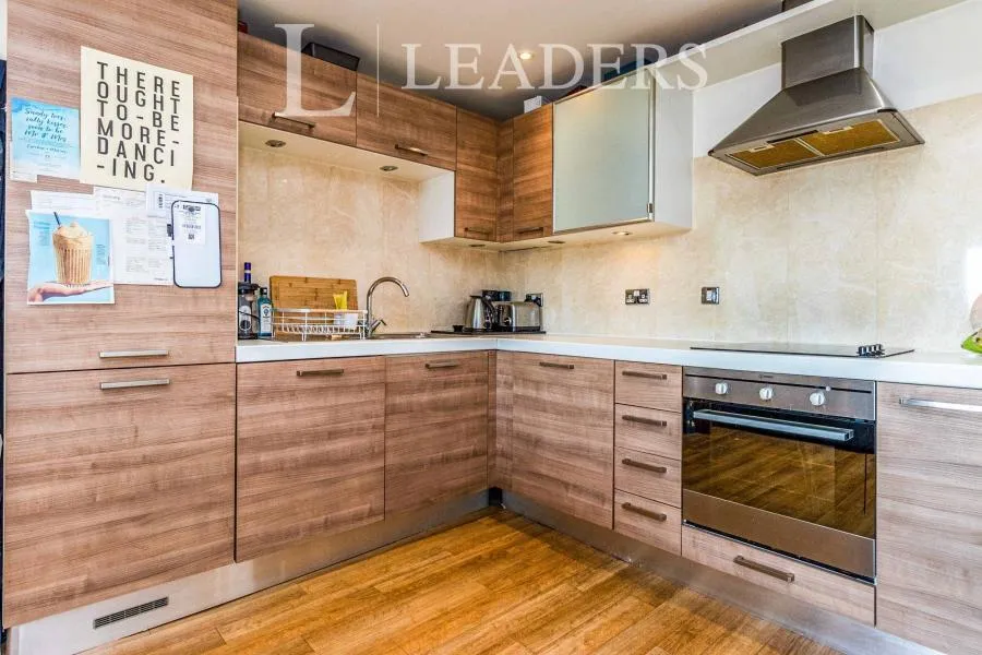 Church Street, Epsom, KT17, photo 2
