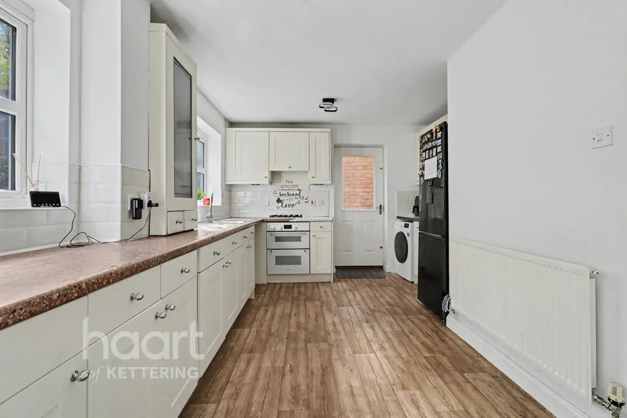 The Fairway, Kettering, NN15, photo 11