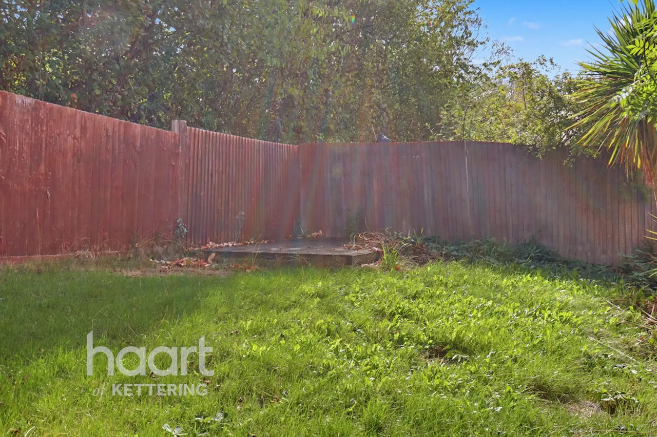 The Fairway, Kettering, NN15, photo 30