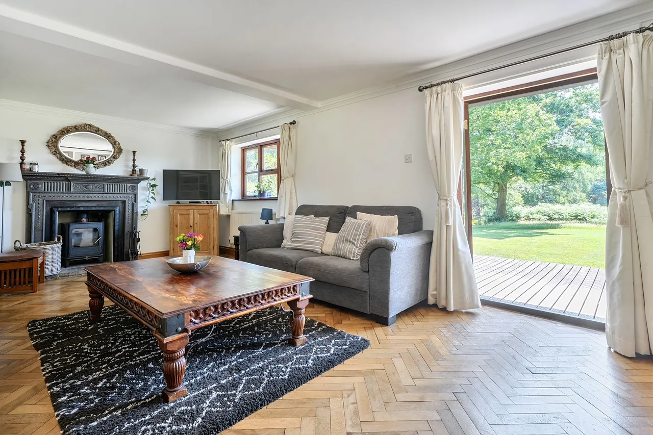 Kings Drive, Midhurst, GU29, photo 5