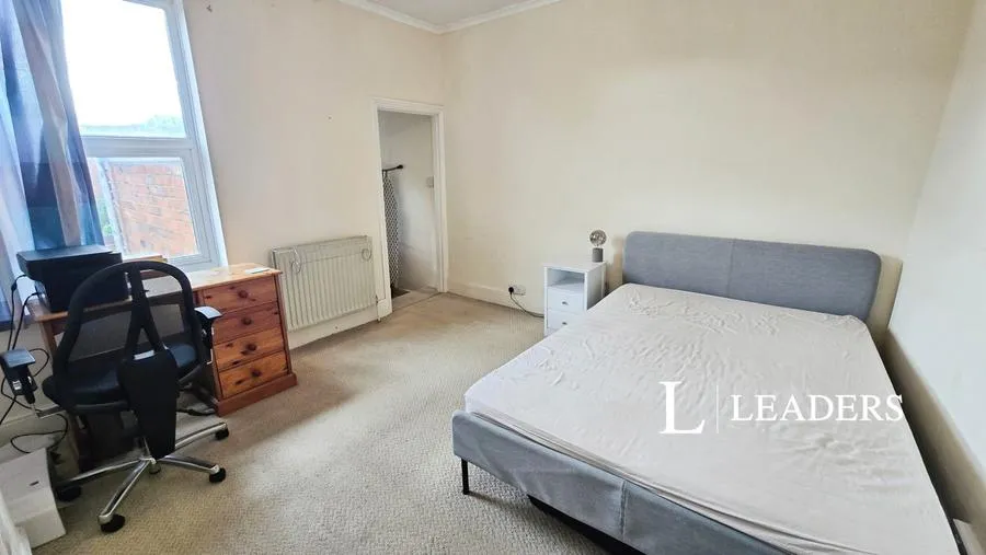 Northfield Street, Worcester, WR1, photo 15