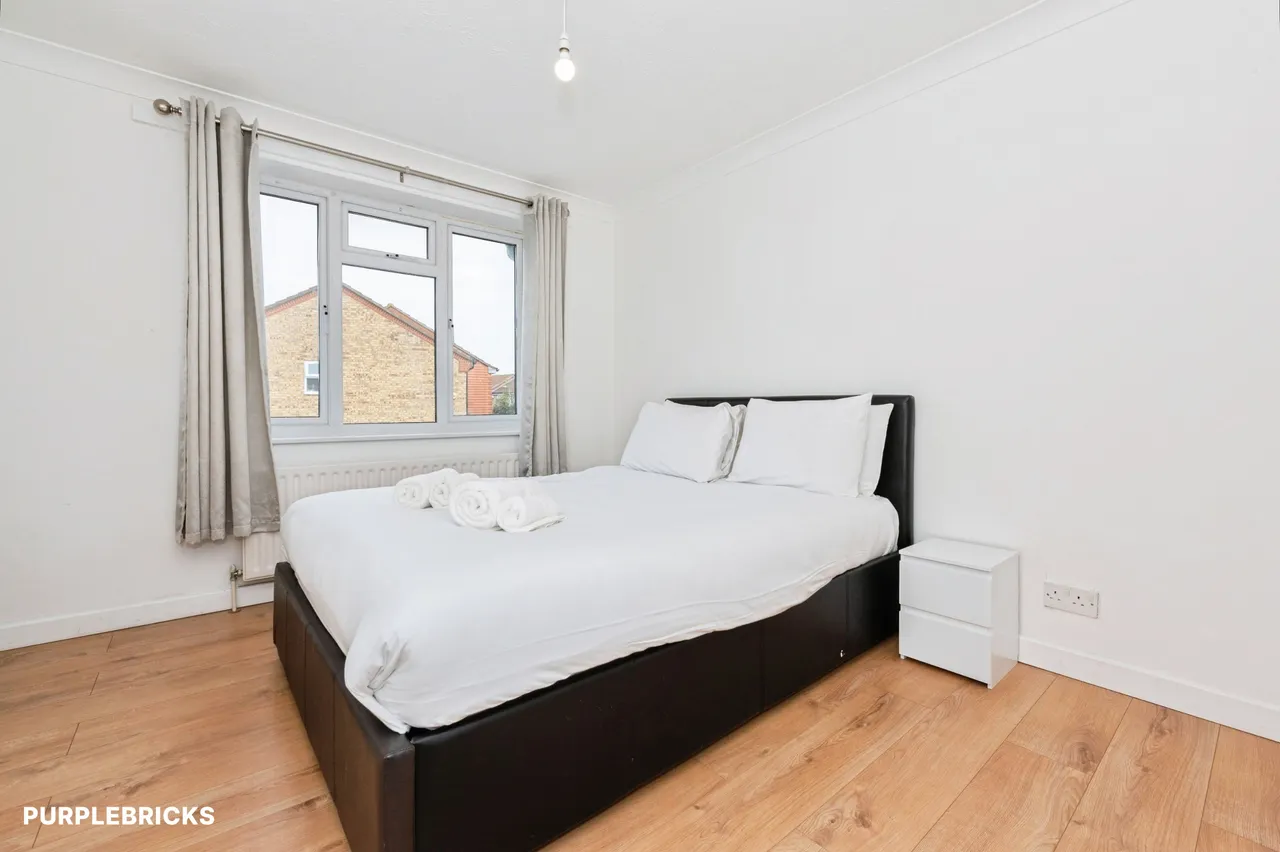 St. Michaels Close, South Ockendon, RM15, photo 7