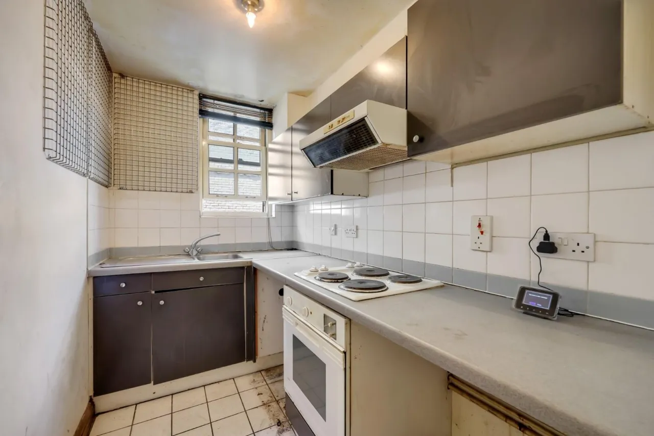 Cleveland Grove, London, E1, photo 3