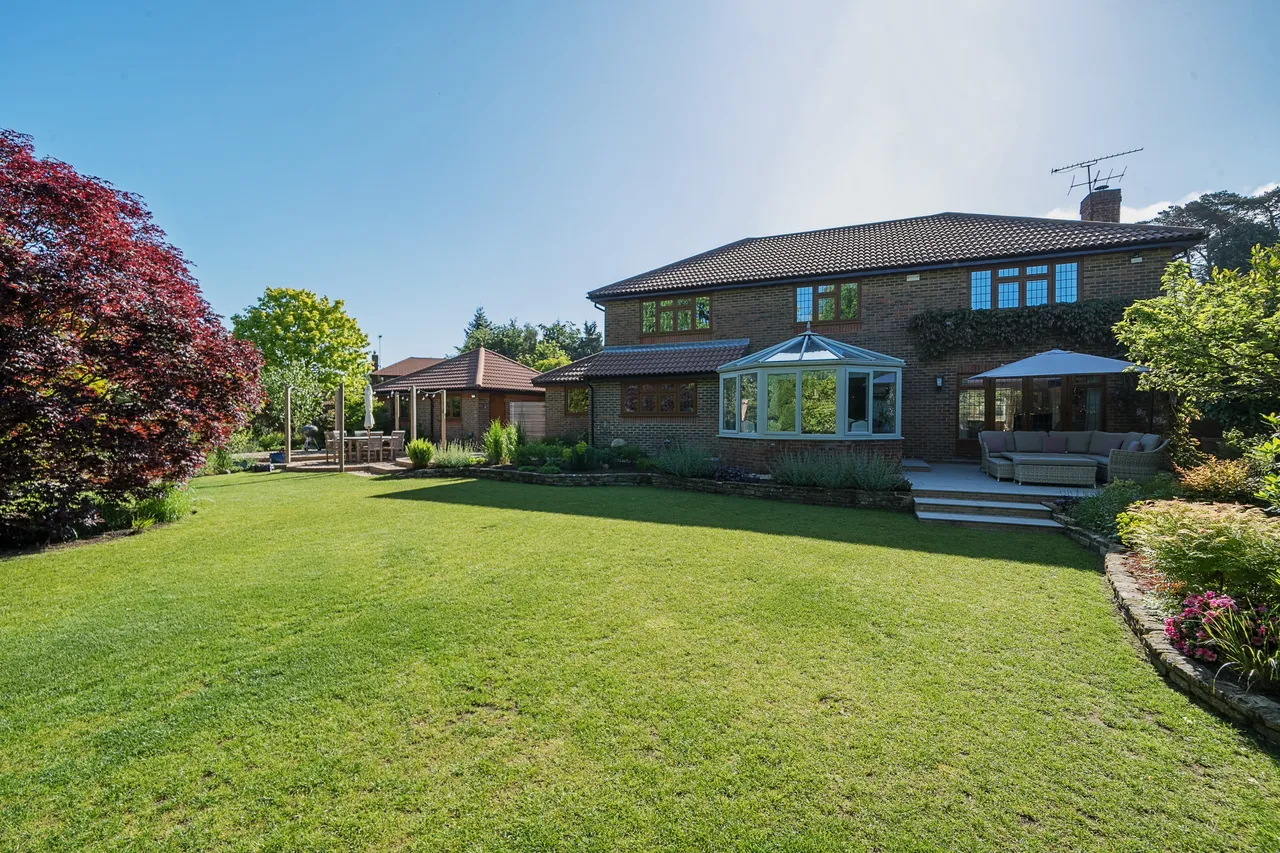 Hillgarth, HINDHEAD, GU26, photo 7