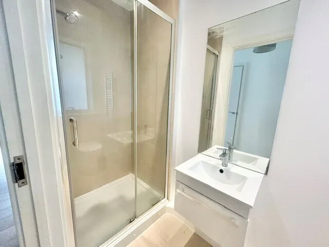 Regent House, Basildon, SS14, photo 7