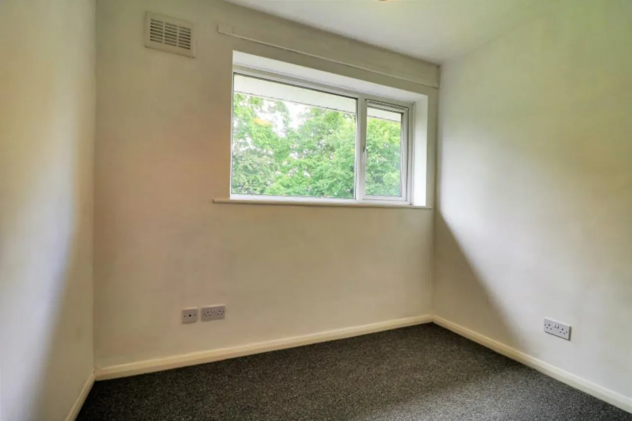 Brookside Green, Crewe, photo 12