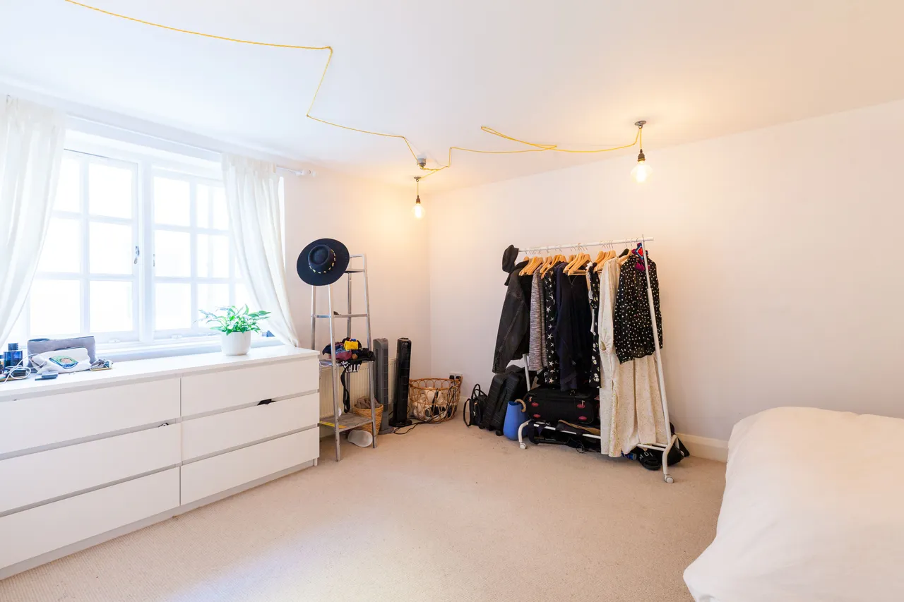 Flat 7, 23 Wheler Street, London, photo 4