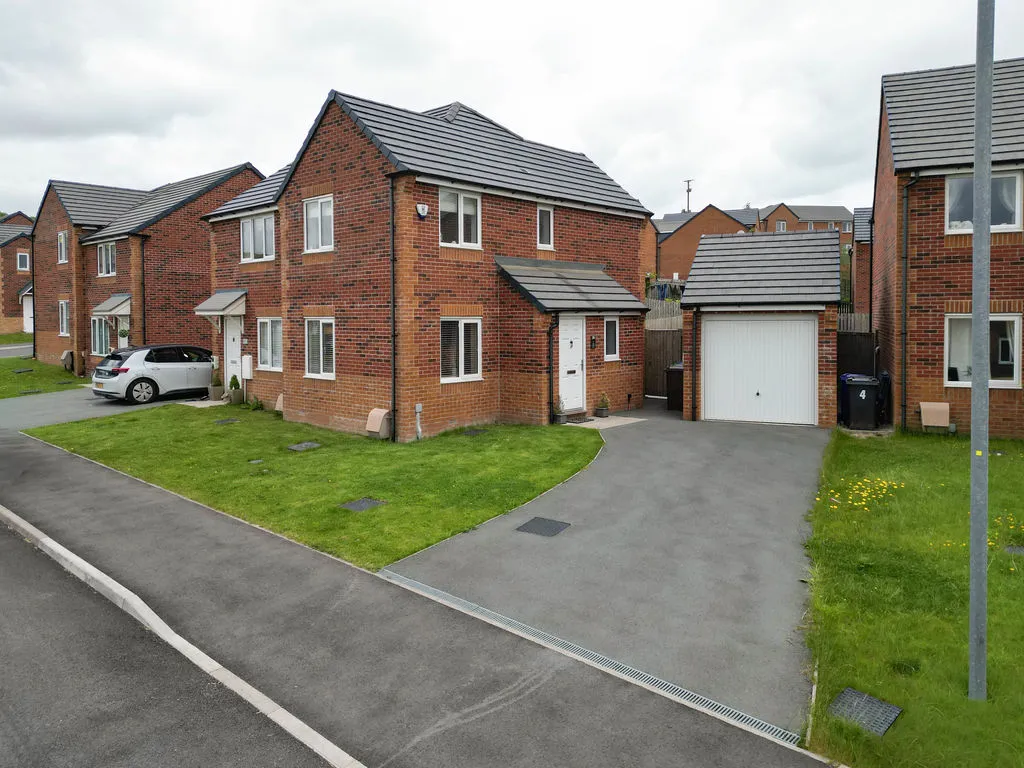 Spring Mill Whitworth, Rochdale OL12 8US, photo 17