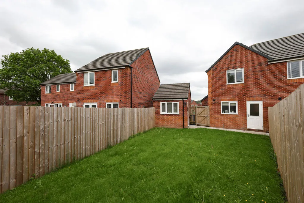 Spring Mill Whitworth, Rochdale OL12 8US, photo 15