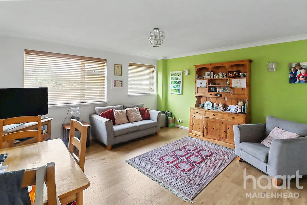Crofthill Road, Slough, SL2, photo 12