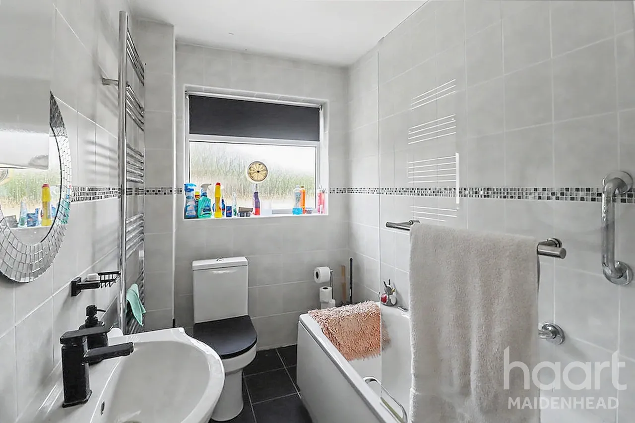 Crofthill Road, Slough, SL2, photo 5