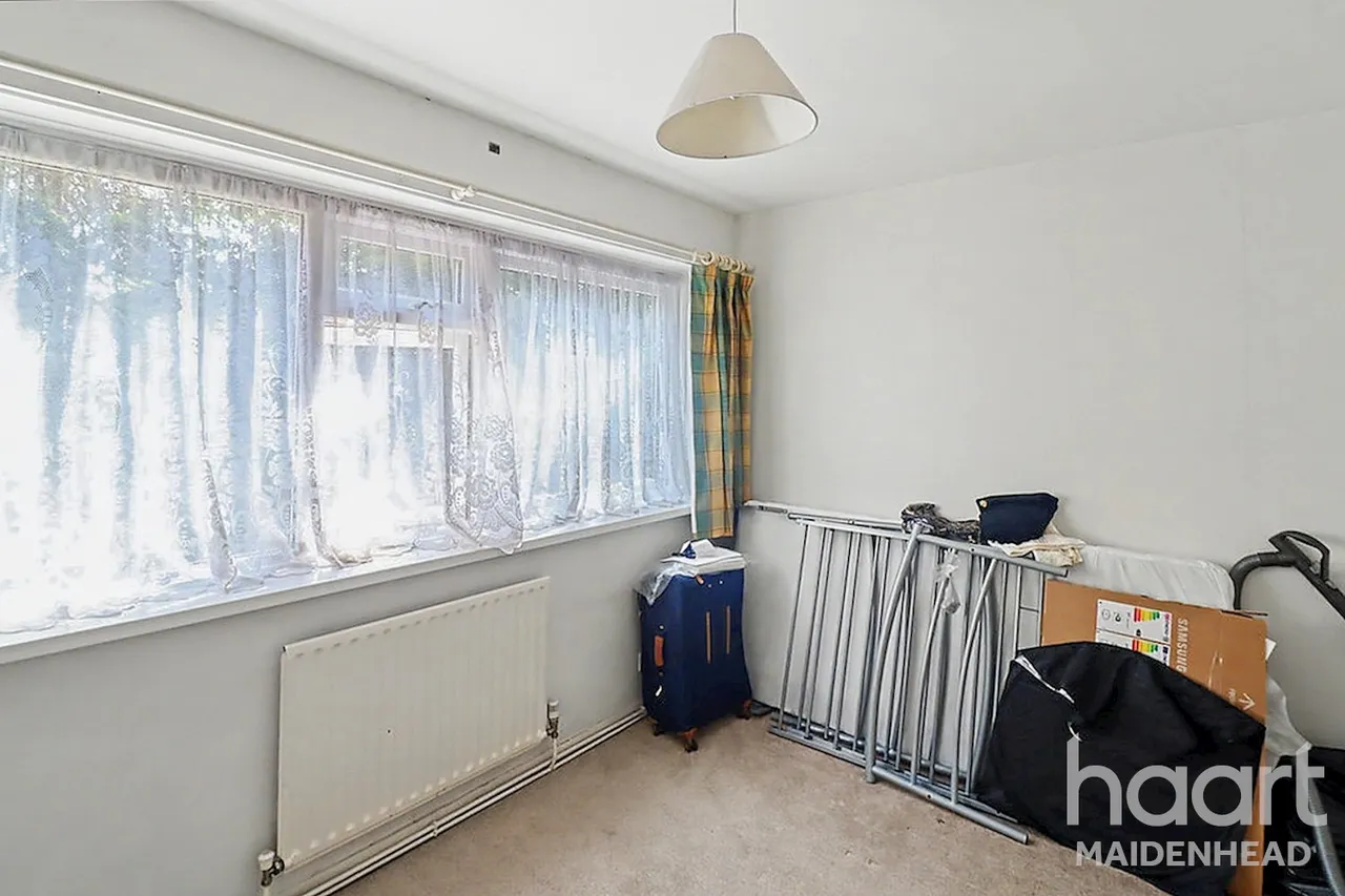 Crofthill Road, Slough, SL2, photo 9
