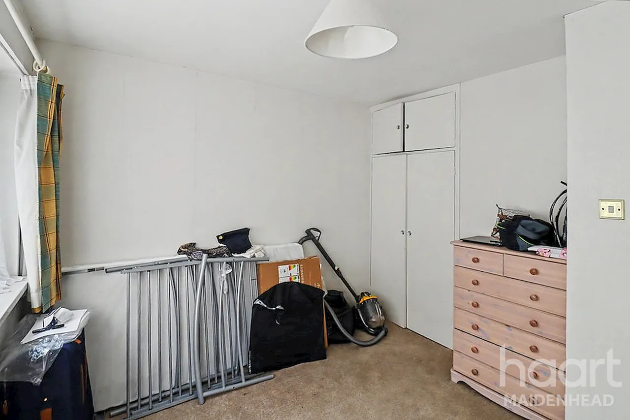Crofthill Road, Slough, SL2, photo 8