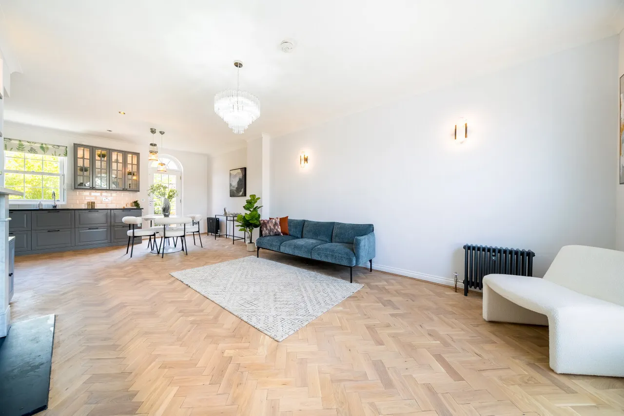 Sovereign Crescent, Rotherhithe, London, SE16, photo 10