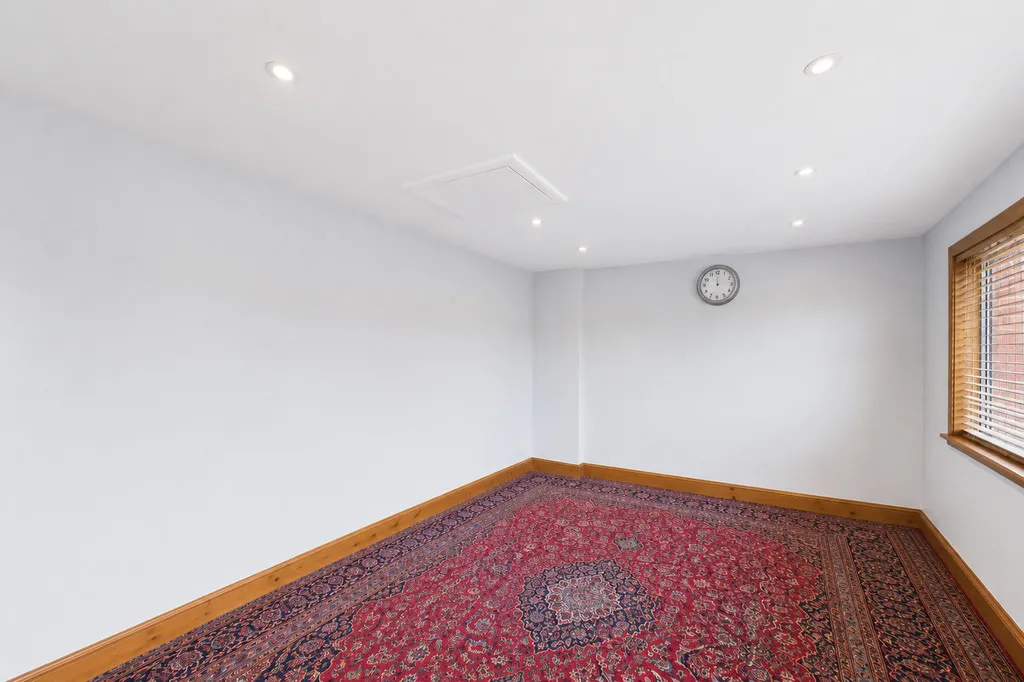 Thirlmere Gardens, Ashby-de-la-Zouch, photo 19