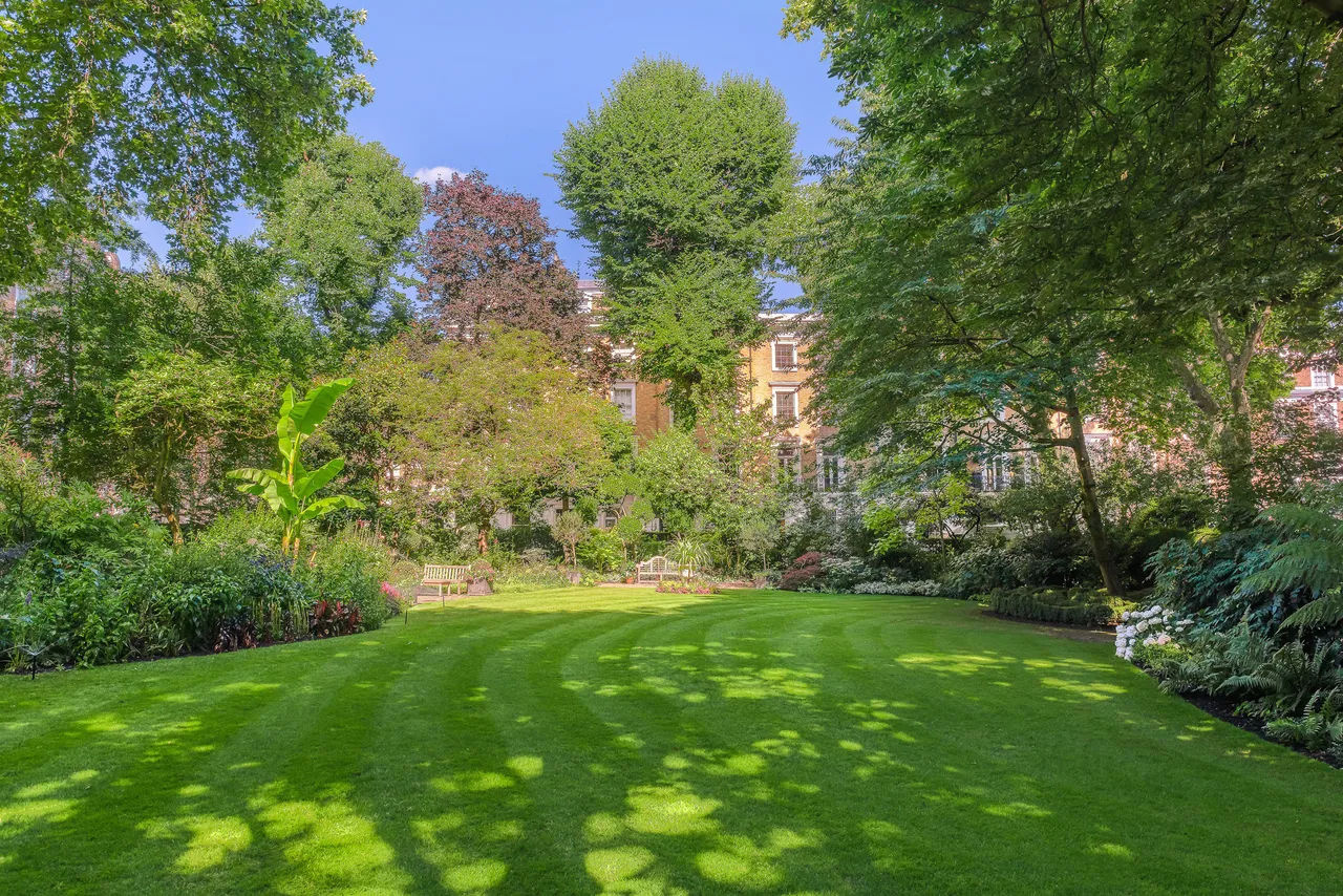 Montpelier Square, Knightsbridge, London, photo 11