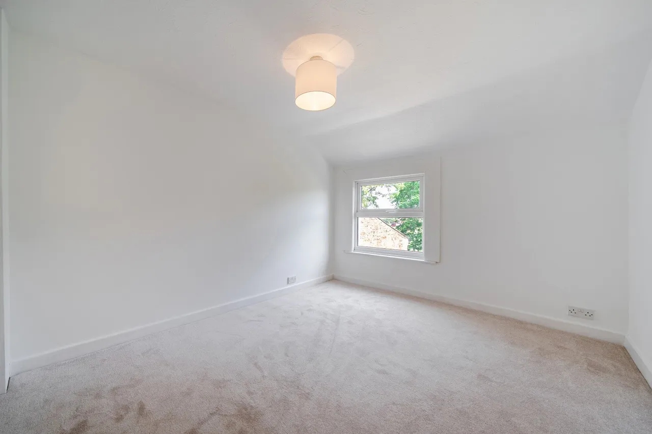 Faversham Road, SE6, photo 9