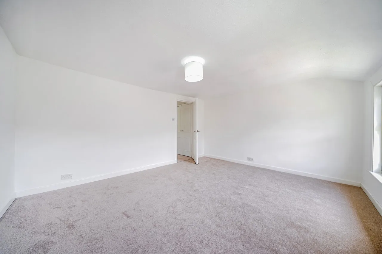 Faversham Road, SE6, photo 11