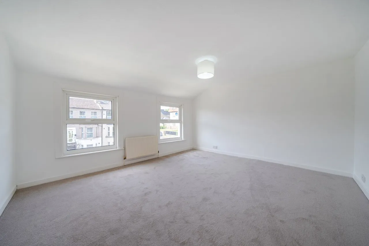Faversham Road, SE6, photo 7