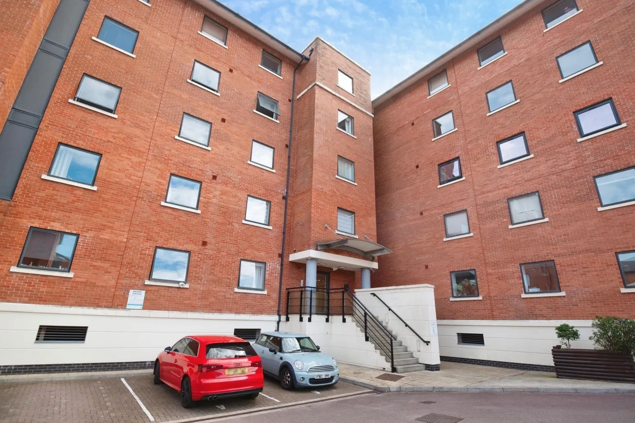 Henke Court, Cardiff, CF10, photo 22